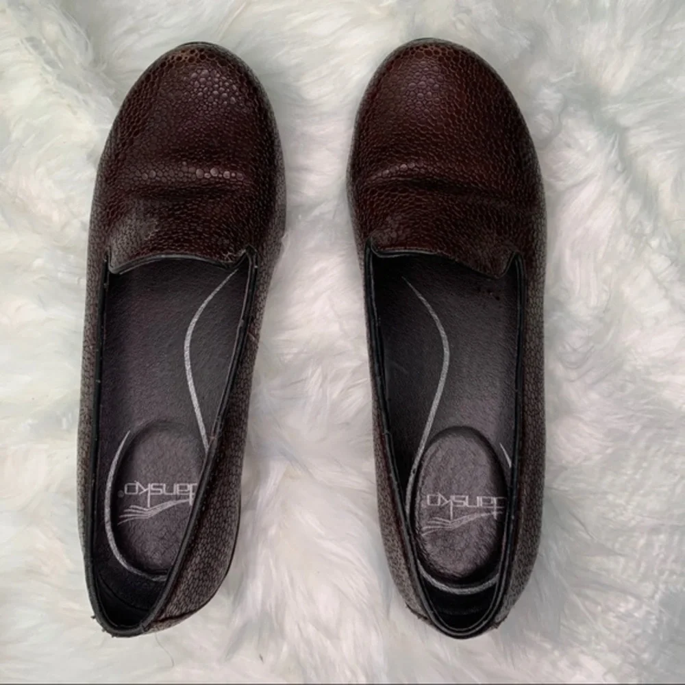 Dansko‎ Brown Cobblestone Olivia Leather Loafer